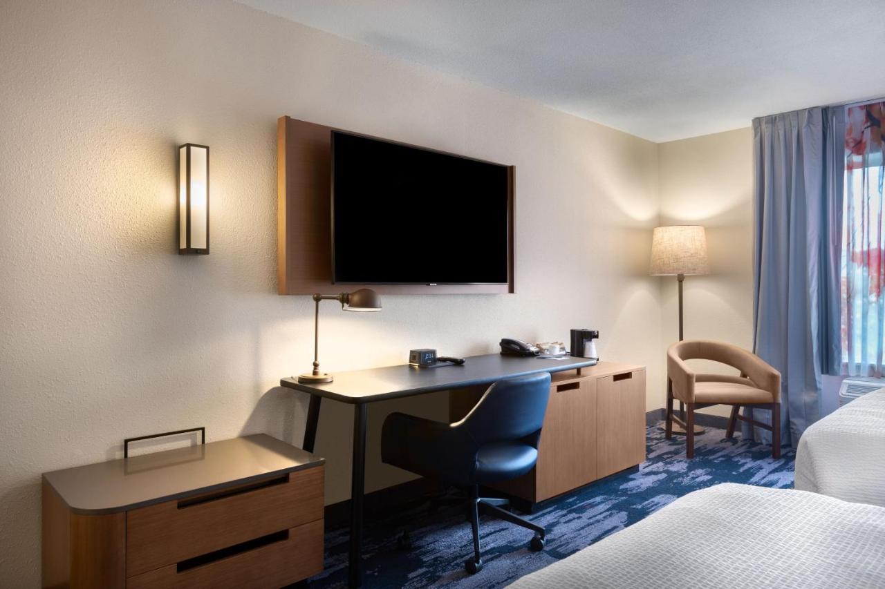 Fairfield Inn & Suites Elizabeth City Ngoại thất bức ảnh