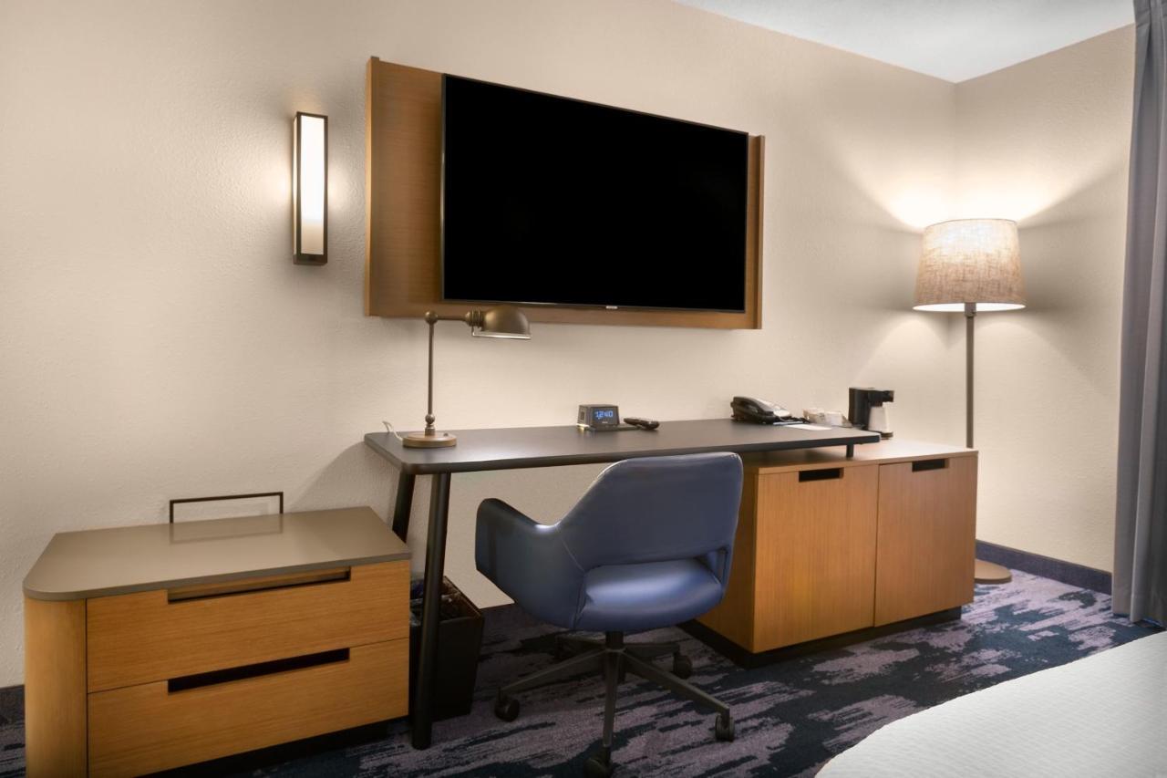 Fairfield Inn & Suites Elizabeth City Ngoại thất bức ảnh